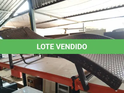 LOTE 040 - 01 ESPREGUIÇADEIRA. (NO ESTADO EM QUE SE ENCONTRA. SUJEITO A AVARIAS OCULTAS/VISÍVEIS.) BH1637Y