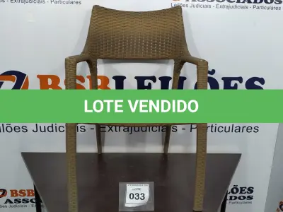 LOTE 033 - 01 CADEIRA DE JARDIM. (NO ESTADO EM QUE SE ENCONTRA. SUJEITO A AVARIAS OCULTAS/VISÍVEIS.) BH1516T