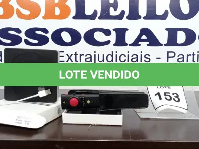 LOTE 153 - 01 KAGURU PRESENTER MOUSE KMOUSE-PRES2 E 01 APPLE USB SUPER DRIVE. (NO ESTADO EM QUE SE ENCONTRA. SUJEITO A AVARIAS OCULTAS/VISÍVEIS.)  511010833/ CO2NDG8QF4GW