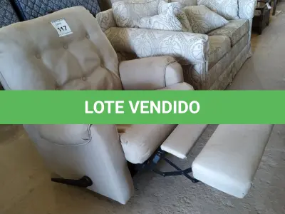 LOTE 117 - 01 POLTRONA RECLINÁVEL. (NO ESTADO EM QUE SE ENCONTRA. SUJEITO A AVARIAS OCULTAS/VISÍVEIS.)  BF8694D