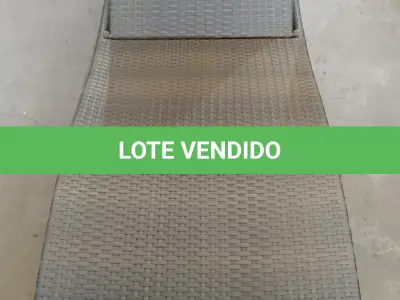 LOTE 130 - 01 ESPREGUIÇADEIRA. (NO ESTADO EM QUE SE ENCONTRA. SUJEITO A AVARIAS OCULTAS/VISÍVEIS.) BH1521R