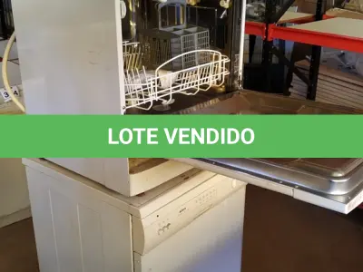 LOTE 355 - 02 LAVAS LOUÇAS SENDO 01 PHILCO E 01 BOSCH. (NO ESTADO) ATENÇÃO! FAZER A VISITAÇÃO ANTES DE ARREMATAR, NÃO SABEMOS SE FUNCIONA, LEILÃO NÃO TEM GARANTIA E NEM DEVOLUÇÃO, SUJEITO A POSSÍVEIS AVARIAS VISÍVEIS/OCULTAS E/OU AUSÊNCIA DE COMPONENTES.