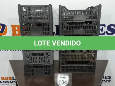 LOTE 104 - 10 CESTAS ORGANIZADORAS. (NO ESTADO) ATENÇÃO! FAZER A VISITAÇÃO ANTES DE ARREMATAR, NÃO SABEMOS SE FUNCIONA. LEILÃO NÃO TEM GARANTIA E NEM DEVOLUÇÃO, SUJEITO A POSSÍVEIS AVARIAS VISÍVEIS/OCULTAS E/OU AUSÊNCIA DE COMPONENTES.
