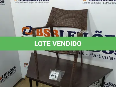 LOTE 018 - 01 CADEIRA DE JARDIM. (NO ESTADO EM QUE SE ENCONTRA. SUJEITO A AVARIAS OCULTAS/VISÍVEIS.) BJ7373U