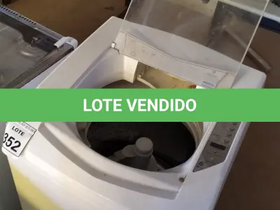 LOTE 352 - 01 MÁQUINA DE LAVAR ROUPAS BRASTEMP 8KG 220V. (NO ESTADO) ATENÇÃO! FAZER A VISITAÇÃO ANTES DE ARREMATAR, NÃO SABEMOS SE FUNCIONA. LEILÃO NÃO TEM GARANTIA E NEM DEVOLUÇÃO, SUJEITO A POSSÍVEIS AVARIAS VISÍVEIS/OCULTAS E/OU AUSÊNCIA DE COMPONENTES.