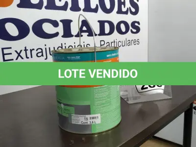 LOTE 289 - 01 LATA DE TINTA ESMALTE DE 3,6L NA COR BRILHANTE PLATINA MARCA SUVINIL. (NO ESTADO) ATENÇÃO! FAZER A VISITAÇÃO ANTES DE ARREMATAR, NÃO SABEMOS SE FUNCIONA. LEILÃO NÃO TEM GARANTIA E NEM DEVOLUÇÃO, SUJEITO A POSSÍVEIS AVARIAS VISÍVEIS/OCULTAS E/OU AUSÊNCIA DE COMPONENTES.