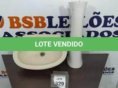 LOTE 329 - 01 PIA COM COLUNA. (NO ESTADO) ATENÇÃO! FAZER A VISITAÇÃO ANTES DE ARREMATAR, NÃO SABEMOS SE FUNCIONA. LEILÃO NÃO TEM GARANTIA E NEM DEVOLUÇÃO, SUJEITO A POSSÍVEIS AVARIAS VISÍVEIS/OCULTAS E/OU AUSÊNCIA DE COMPONENTES.