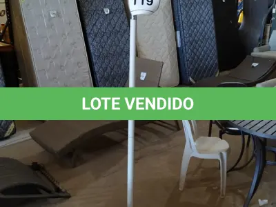 LOTE 119 - 01 GUARDA SOL. (NO ESTADO EM QUE SE ENCONTRA. SUJEITO A AVARIAS OCULTAS/VISÍVEIS.) BH1648G