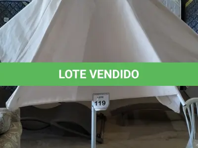 LOTE 119 - 01 GUARDA SOL. (NO ESTADO EM QUE SE ENCONTRA. SUJEITO A AVARIAS OCULTAS/VISÍVEIS.) BH1648G