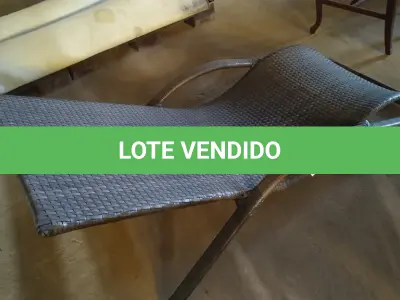 LOTE 083 - 01 CADEIRA DE JARDIM. (NO ESTADO EM QUE SE ENCONTRA. SUJEITO A AVARIAS OCULTAS/VISÍVEIS.) AV9407B
