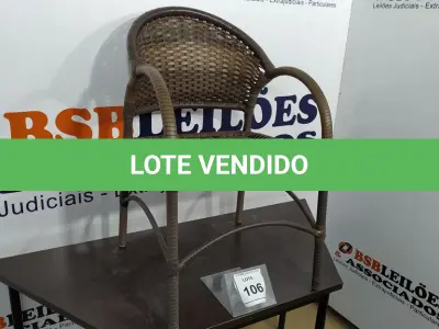 LOTE 106 - 01 CADEIRA DE JARDIM. (NO ESTADO EM QUE SE ENCONTRA. SUJEITO A AVARIAS OCULTAS/VISÍVEIS.) AV9404Y