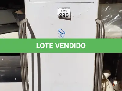 LOTE 296 - 01 MACA PARA TRANSPORTE. (NO ESTADO) ATENÇÃO! FAZER A VISITAÇÃO ANTES DE ARREMATAR, NÃO SABEMOS SE FUNCIONA. LEILÃO NÃO TEM GARANTIA E NEM DEVOLUÇÃO, SUJEITO A POSSÍVEIS AVARIAS VISÍVEIS/OCULTAS E/OU AUSÊNCIA DE COMPONENTES.