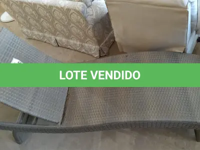 LOTE 130 - 01 ESPREGUIÇADEIRA. (NO ESTADO EM QUE SE ENCONTRA. SUJEITO A AVARIAS OCULTAS/VISÍVEIS.) BH1521R