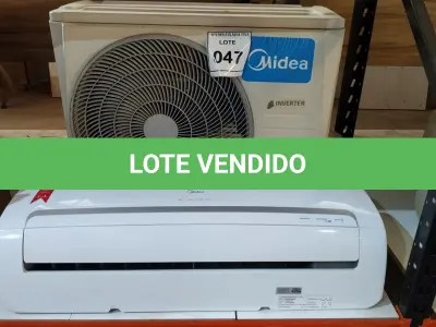 LOTE 047 - 01 AR CONDICIONADO SPRINGER 12.000 BTUS) (NO ESTADO EM QUE SE ENCONTRA. SUJEITO A AVARIAS OCULTAS/VISÍVEIS.) BF8503E