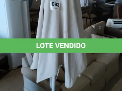 LOTE 093 - 01 UMBRELLA (GUARDA SOL). (NO ESTADO EM QUE SE ENCONTRA. SUJEITO A AVARIAS OCULTAS/VISÍVEIS.)  BH1656K