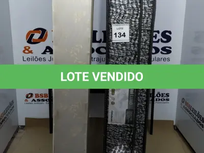 LOTE 134 - 01 COLCHÃO SOLTEIRO COM BASE.  (NO ESTADO EM QUE SE ENCONTRA. SUJEITO A AVARIAS OCULTAS/VISÍVEIS.)  AU2473U/ AV9917J