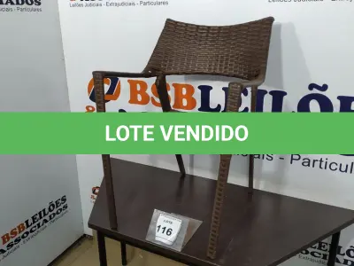 LOTE 116 - 01 CADEIRA DE JARDIM. (NO ESTADO EM QUE SE ENCONTRA. SUJEITO A AVARIAS OCULTAS/VISÍVEIS.) BH1580V