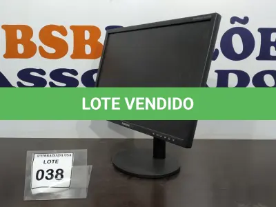 LOTE 038 - 01 MONITOR SAMSUNG. (NO ESTADO EM QUE SE ENCONTRA. SUJEITO A AVARIAS OCULTAS/VISÍVEIS.)  AV9701L