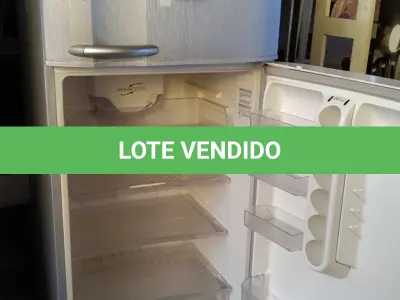 LOTE 311 - 01 GELADEIRA AIR FLOW SYSTEM DC 46 220W. (NO ESTADO) ATENÇÃO! FAZER A VISITAÇÃO ANTES DE ARREMATAR, NÃO SABEMOS SE FUNCIONA. LEILÃO NÃO TEM GARANTIA E NEM DEVOLUÇÃO, SUJEITO A POSSÍVEIS AVARIAS VISÍVEIS/OCULTAS E/OU AUSÊNCIA DE COMPONENTES.