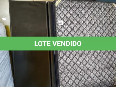 LOTE 079 - 01 COLCHÃO DE CASAL COM BASE. (NO ESTADO EM QUE SE ENCONTRA. SUJEITO A AVARIAS OCULTAS/VISÍVEIS.)  BJ7226K
