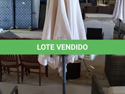LOTE 104 - 01 GUARDA SOL. (NO ESTADO EM QUE SE ENCONTRA. SUJEITO A AVARIAS OCULTAS/VISÍVEIS.) BH1638R