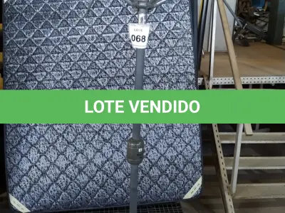 LOTE 068 - 01 UMBRELLA (GUARDA SOL). (NO ESTADO EM QUE SE ENCONTRA. SUJEITO A AVARIAS OCULTAS/VISÍVEIS.)  BH1571S