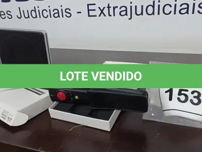 LOTE 153 - 01 KAGURU PRESENTER MOUSE KMOUSE-PRES2 E 01 APPLE USB SUPER DRIVE. (NO ESTADO EM QUE SE ENCONTRA. SUJEITO A AVARIAS OCULTAS/VISÍVEIS.)  511010833/ CO2NDG8QF4GW