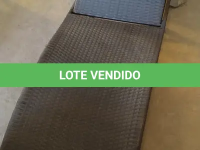 LOTE 076 - 01 ESPREGUIÇADEIRA. (NO ESTADO EM QUE SE ENCONTRA. SUJEITO A AVARIAS OCULTAS/VISÍVEIS.) BH1655X