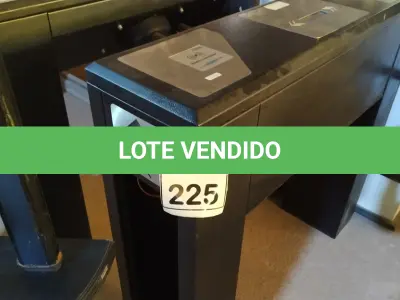 LOTE 225 - 01 CATRACA ELETRÔNICA. (NO ESTADO) ATENÇÃO! FAZER A VISITAÇÃO ANTES DE ARREMATAR, NÃO SABEMOS SE FUNCIONA, LEILÃO NÃO TEM GARANTIA E NEM DEVOLUÇÃO, SUJEITO A POSSÍVEIS AVARIAS VISÍVEIS/OCULTAS E/OU AUSÊNCIA DE COMPONENTES.