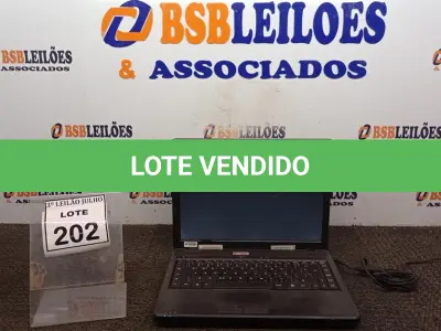 LOTE 202 - 01 NOTEBOOK MARCA VECTOR COM FONTE.  (NO ESTADO) ATENÇÃO! FAZER A VISITAÇÃO ANTES DE ARREMATAR, NÃO SABEMOS SE FUNCIONA. LEILÃO NÃO TEM GARANTIA E NEM DEVOLUÇÃO, SUJEITO A POSSÍVEIS AVARIAS VISÍVEIS/OCULTAS E/OU AUSÊNCIA DE COMPONENTES.