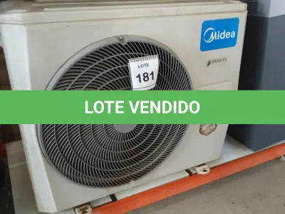 LOTE 181 -  01 CONDENSADORA MÉDIA INVERTER. (NO ESTADO EM QUE SE ENCONTRA. SUJEITO A AVARIAS OCULTAS/VISÍVEIS.)  
