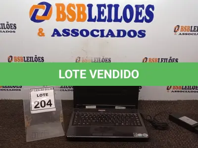LOTE 204 - 01 NOTEBOOK MARCA VECTOR COM FONTE.  (NO ESTADO) ATENÇÃO! FAZER A VISITAÇÃO ANTES DE ARREMATAR, NÃO SABEMOS SE FUNCIONA. LEILÃO NÃO TEM GARANTIA E NEM DEVOLUÇÃO, SUJEITO A POSSÍVEIS AVARIAS VISÍVEIS/OCULTAS E/OU AUSÊNCIA DE COMPONENTES.