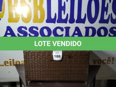 LOTE 186 - 01 MESA DE JARDIM. (NO ESTADO EM QUE SE ENCONTRA. SUJEITO A AVARIAS OCULTAS/VISÍVEIS.)  BH1587F