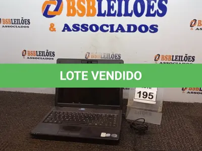 LOTE 195 - 01 NOTEBOOK MARCA VECTOR COM FONTE.  (NO ESTADO) ATENÇÃO! FAZER A VISITAÇÃO ANTES DE ARREMATAR, NÃO SABEMOS SE FUNCIONA. LEILÃO NÃO TEM GARANTIA E NEM DEVOLUÇÃO, SUJEITO A POSSÍVEIS AVARIAS VISÍVEIS/OCULTAS E/OU AUSÊNCIA DE COMPONENTES.