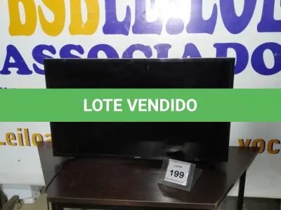 LOTE 199 -  01 SMART TV SAMSUNG 40”. (NO ESTADO EM QUE SE ENCONTRA. SUJEITO A AVARIAS OCULTAS/VISÍVEIS.)  AV9411C