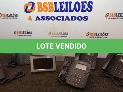 LOTE 175 - 05 APARELHOS DE TELEFONE E 01 PORTA RETRATO DIGITAL. (NO ESTADO) ATENÇÃO! FAZER A VISITAÇÃO ANTES DE ARREMATAR, NÃO SABEMOS SE FUNCIONA, LEILÃO NÃO TEM GARANTIA E NEM DEVOLUÇÃO, SUJEITO A POSSÍVEIS AVARIAS VISÍVEIS/OCULTAS E/OU AUSÊNCIA DE COMPONENTES.