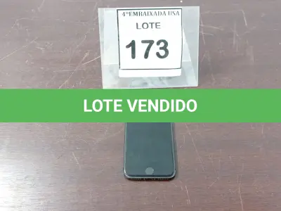 LOTE 173 - 01 IPHONE 8. (NO ESTADO EM QUE SE ENCONTRA. SUJEITO A AVARIAS OCULTAS/VISÍVEIS.)