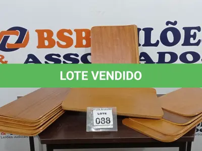 LOTE 088 - 20 PLACAS DE MADEIRAS. (NO ESTADO) ATENÇÃO! FAZER A VISITAÇÃO ANTES DE ARREMATAR, NÃO SABEMOS SE FUNCIONA, LEILÃO NÃO TEM GARANTIA E NEM DEVOLUÇÃO, SUJEITO A POSSÍVEIS AVARIAS VISÍVEIS/OCULTAS E/OU AUSÊNCIA DE COMPONENTES.