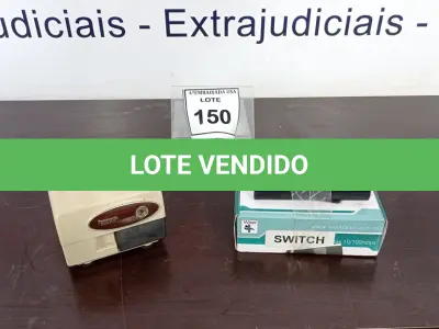 LOTE 150 - 01 APONTADOR DE LÁPIS ELÉTRICO E 01 SWITCH. (NO ESTADO EM QUE SE ENCONTRA. SUJEITO A AVARIAS OCULTAS/VISÍVEIS.)