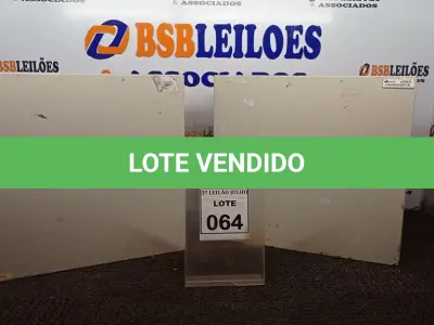 LOTE 064 - 02 QUADROS DE DISTRIBUIÇÃO DE METAL SENDO 01 COM PLACA ELETRÔNICA. (NO ESTADO) ATENÇÃO! FAZER A VISITAÇÃO ANTES DE ARREMATAR, NÃO SABEMOS SE FUNCIONA, LEILÃO NÃO TEM GARANTIA E NEM DEVOLUÇÃO, SUJEITO A POSSÍVEIS AVARIAS VISÍVEIS/OCULTAS E/OU AUSÊNCIA DE COMPONENTES.
