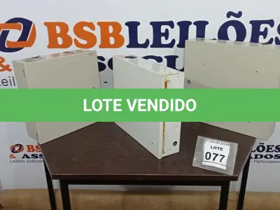 LOTE 077 - 03 QUADROS DE DISTRIBUIÇÃO. (NO ESTADO) ATENÇÃO! FAZER A VISITAÇÃO ANTES DE ARREMATAR, NÃO SABEMOS SE FUNCIONA, LEILÃO NÃO TEM GARANTIA E NEM DEVOLUÇÃO, SUJEITO A POSSÍVEIS AVARIAS VISÍVEIS/OCULTAS E/OU AUSÊNCIA DE COMPONENTES.