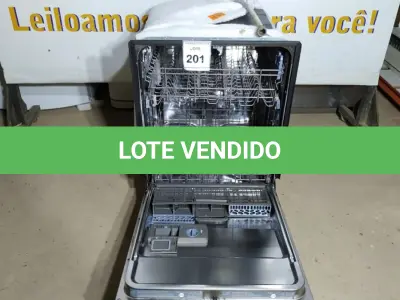 LOTE 201 -  01 LAVA LOUÇA WHIRPOOL 127V. (NO ESTADO EM QUE SE ENCONTRA. SUJEITO A AVARIAS OCULTAS/VISÍVEIS.)  AV9629Y
