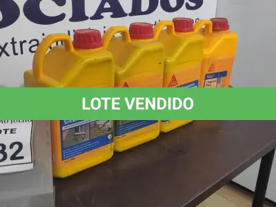 LOTE 132 - 03 GALÕES DE ADITIVO PLASTIFICANTE PARA ARGAMASSA DE ASSENTAMENTO E REBOCO DE 3,6LTS CADA MARCA SIKA E 01 CHAPISCO PLUS 3,6L MARCA SIKA. (NO ESTADO) ATENÇÃO! FAZER A VISITAÇÃO ANTES DE ARREMATAR, NÃO SABEMOS SE FUNCIONA, LEILÃO NÃO TEM GARANTIA E NEM DEVOLUÇÃO, SUJEITO A POSSÍVEIS AVARIAS VISÍVEIS/OCULTAS E/OU AUSÊNCIA DE COMPONENTES.