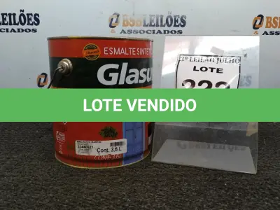 LOTE 222 - 01 LATA DE ESMALTE SINTÉTICO COM 3,6L NA COR BRILHANTE MARFIM MARCA GLASURIT. (NO ESTADO) ATENÇÃO! FAZER A VISITAÇÃO ANTES DE ARREMATAR, NÃO SABEMOS SE FUNCIONA, LEILÃO NÃO TEM GARANTIA E NEM DEVOLUÇÃO, SUJEITO A POSSÍVEIS AVARIAS VISÍVEIS/OCULTAS E/OU AUSÊNCIA DE COMPONENTES.
