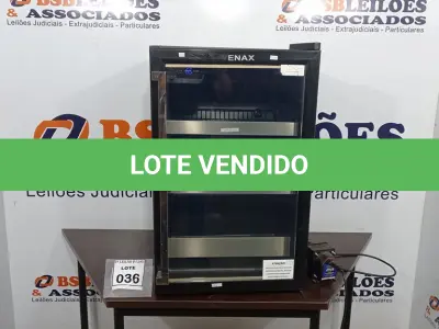 LOTE 036 - 01 CERVEJEIRO  MARCA VENAX 110V. (ATENÇÃO O TRANSFORMADOR NÃO FAZ PARTE DO LOTE)  (NO ESTADO) ATENÇÃO! FAZER A VISITAÇÃO ANTES DE ARREMATAR, NÃO SABEMOS SE FUNCIONA, LEILÃO NÃO TEM GARANTIA E NEM DEVOLUÇÃO, SUJEITO A POSSÍVEIS AVARIAS VISÍVEIS/OCULTAS E/OU AUSÊNCIA DE COMPONENTES.