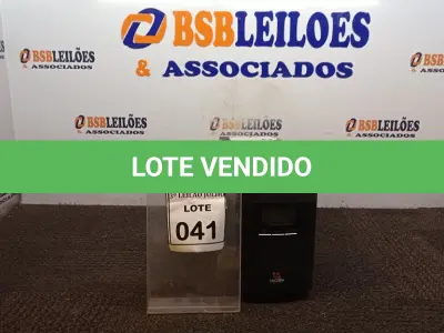 LOTE 041 - 01 NOBREAK MARCA LACERDA. (NO ESTADO) ATENÇÃO! FAZER A VISITAÇÃO ANTES DE ARREMATAR, NÃO SABEMOS SE FUNCIONA, LEILÃO NÃO TEM GARANTIA E NEM DEVOLUÇÃO, SUJEITO A POSSÍVEIS AVARIAS VISÍVEIS/OCULTAS E/OU AUSÊNCIA DE COMPONENTES.