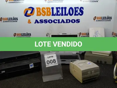 LOTE 008 - 01 NOTEBOOK WIN, 01 APARELHO DE DVD MARCA PIONEER, 01 APARELHO DE VÍDEO CASSETE MARCA TOSHIBA, 01 IMPRESSORA DE ETIQUETA, 01 IMPRESSORA DE CUPOM, 01 DISTRIBUIDOR DE VÍDEO E 02 PONTOS DE ACESO SEM FIO. (NO ESTADO) ATENÇÃO! FAZER A VISITAÇÃO ANTES DE ARREMATAR, NÃO SABEMOS SE FUNCIONA, LEILÃO NÃO TEM GARANTIA E NEM DEVOLUÇÃO, SUJEITO A POSSÍVEIS AVARIAS VISÍVEIS/OCULTAS E/OU AUSÊNCIA DE COMPONENTES.