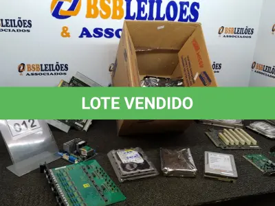 LOTE 012 - 01 LOTE COM VÁRIAS PLACAS MÃE E HD DE SERVIDOR. (NO ESTADO) ATENÇÃO! FAZER A VISITAÇÃO ANTES DE ARREMATAR, NÃO SABEMOS SE FUNCIONA, LEILÃO NÃO TEM GARANTIA E NEM DEVOLUÇÃO, SUJEITO A POSSÍVEIS AVARIAS VISÍVEIS/OCULTAS E/OU AUSÊNCIA DE COMPONENTES.