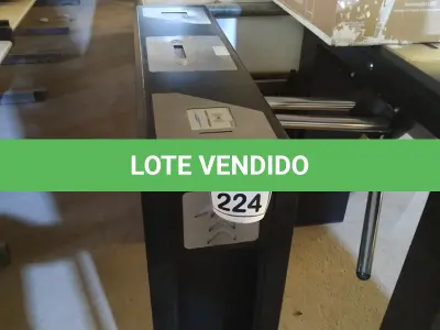 LOTE 224 - 01 CATRACA ELETRÔNICA. (NO ESTADO) ATENÇÃO! FAZER A VISITAÇÃO ANTES DE ARREMATAR, NÃO SABEMOS SE FUNCIONA, LEILÃO NÃO TEM GARANTIA E NEM DEVOLUÇÃO, SUJEITO A POSSÍVEIS AVARIAS VISÍVEIS/OCULTAS E/OU AUSÊNCIA DE COMPONENTES.