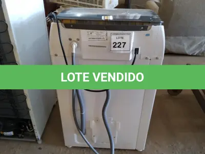 LOTE 227 -  01 MÁQUINA DE LAVAR ROUPAS BRASTEMP 12KG 220V. (NO ESTADO EM QUE SE ENCONTRA. SUJEITO A AVARIAS OCULTAS/VISÍVEIS.)  BF8668C